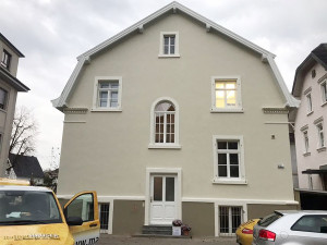 Maler-Buehl-Fassade-Stadtvilla